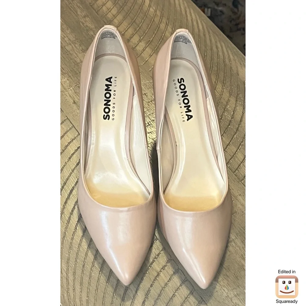 Sonoma Women's Beige Pumps - Picture 2 of 7